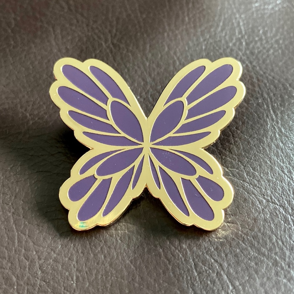 NEW! Metal Butterfly pin.